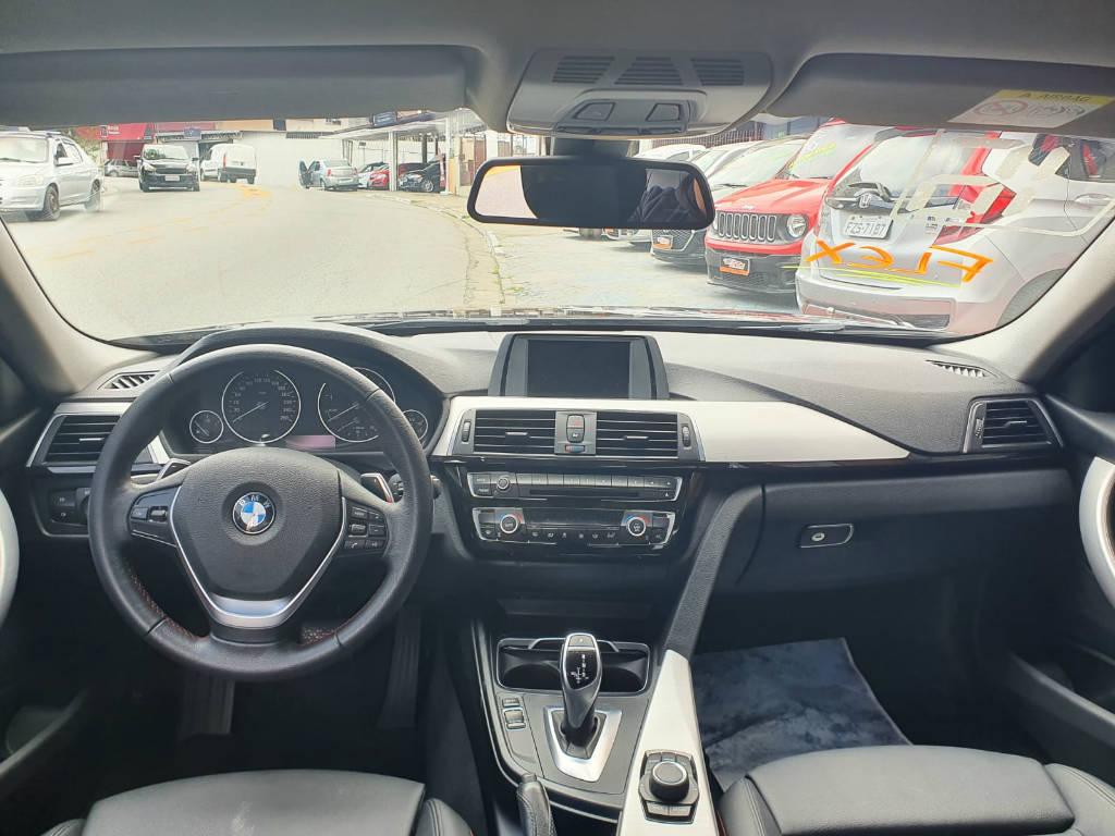 BMW 320i ACTIVE FLEX 2016