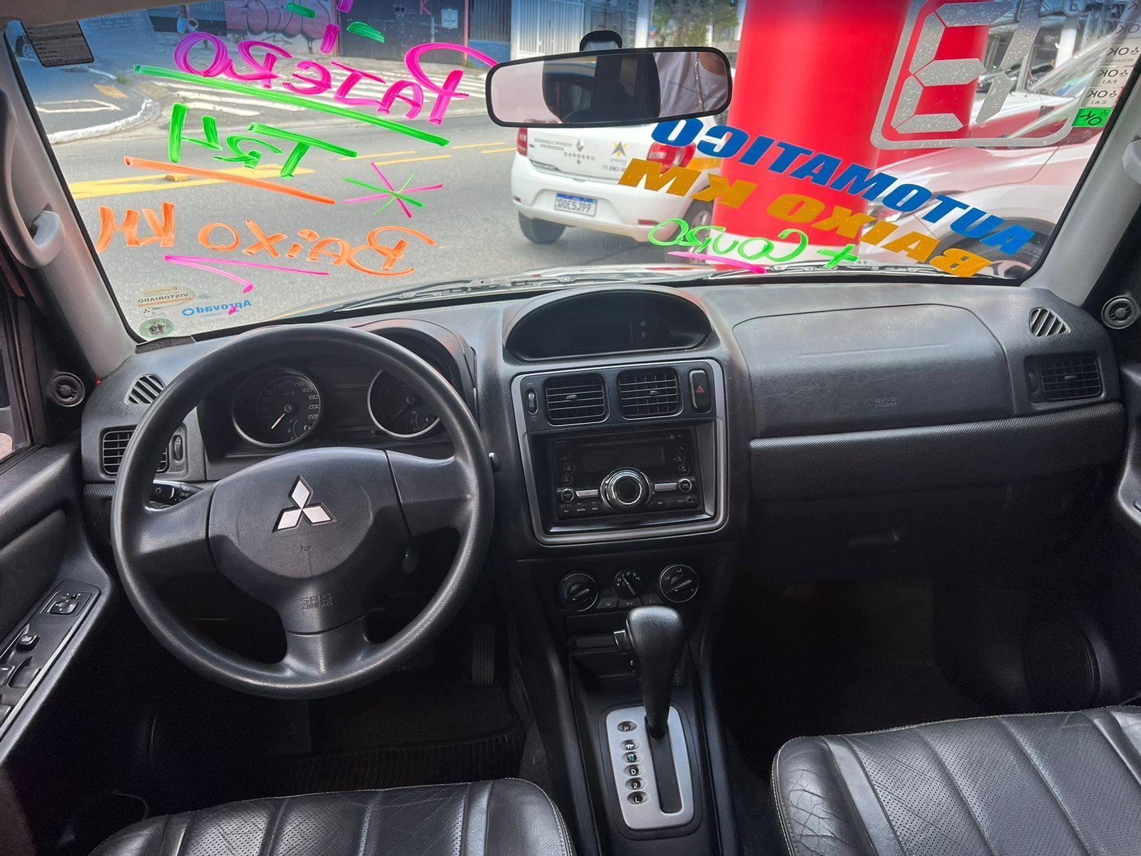 Mitsubishi Pajero TR4 2.0 Flex 16V 4X2 Aut.  2013