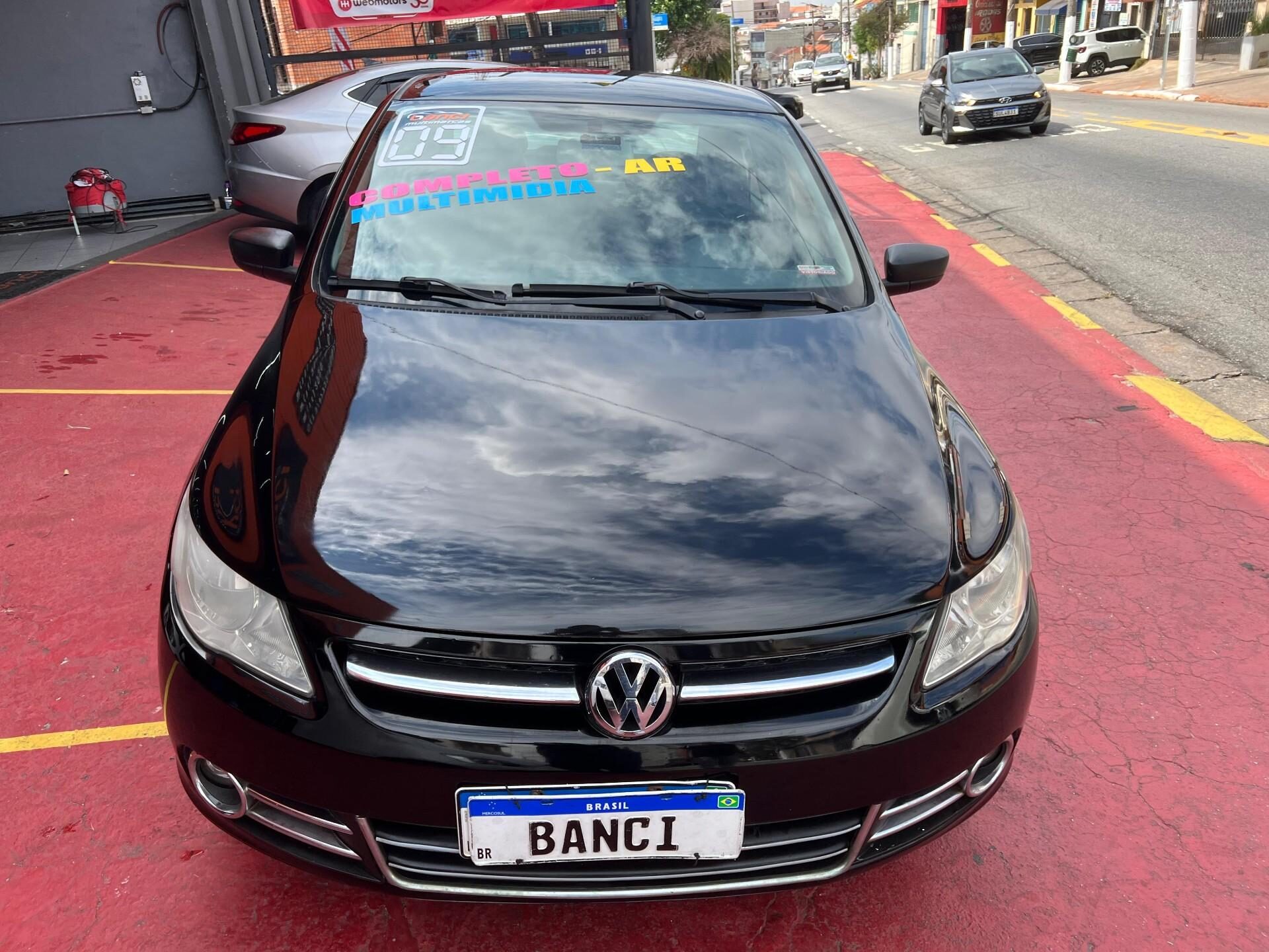 Volkswagen Voyage  1.0 2009