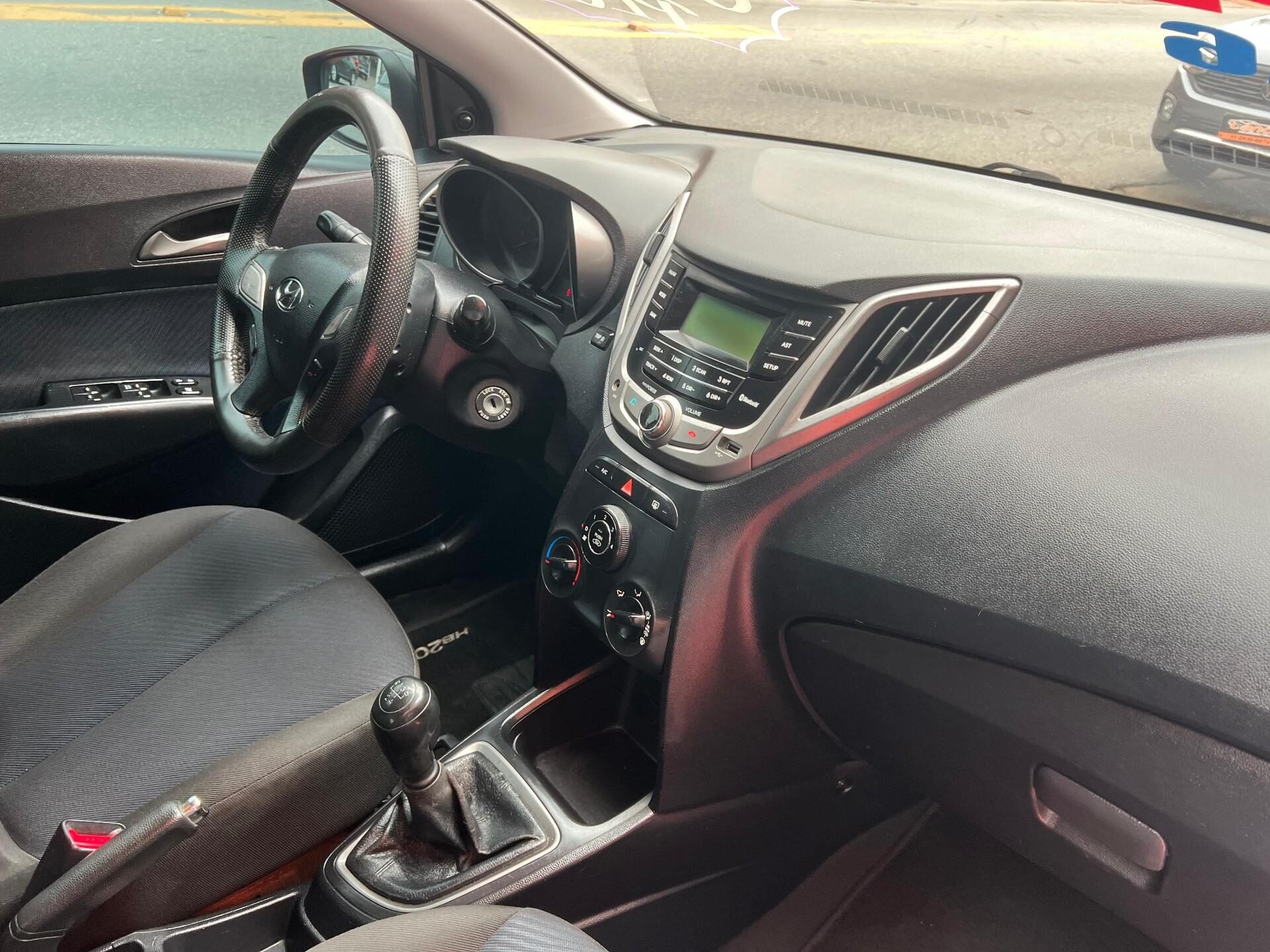 Hyundai HB20S 1.6M 1.6M 2014